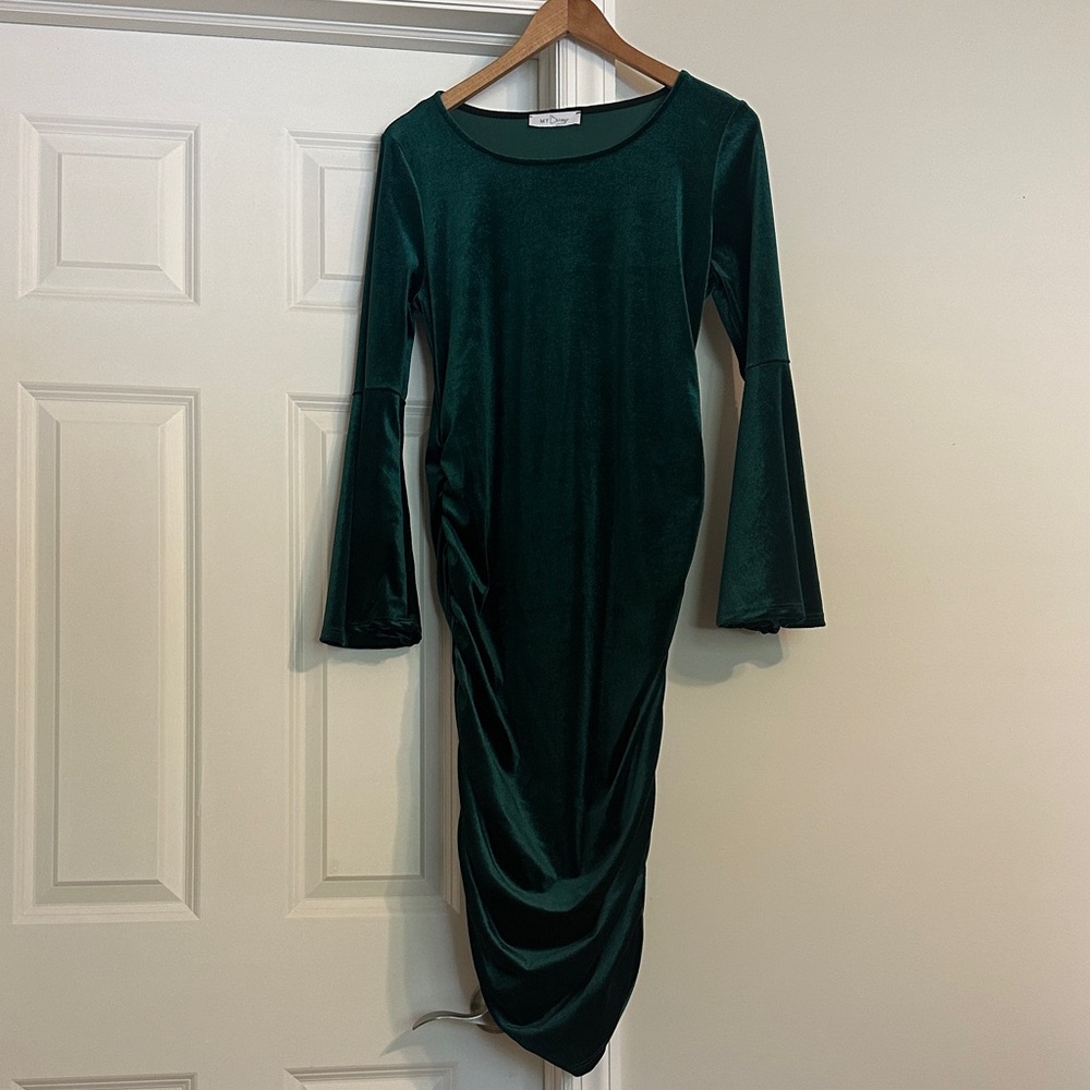 Maternity Elegant Green Velvet Dress